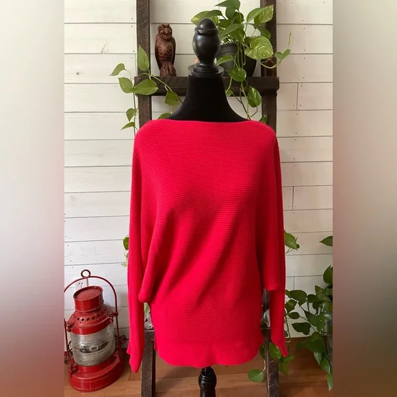 Makarthy: Sweater - Picture 16 of 17